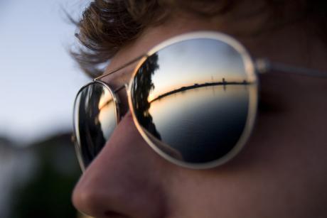 Blick in den Sonnenuntergang - Max Nemo Mertens - auf - Array - Blick in den Sonnenuntergang - Max Nemo Mertens - auf - Array -
