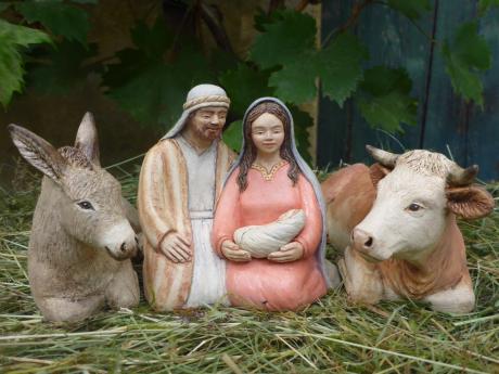 Maria und Josef mit Christkind, Esel und Ochse - Anna Kirsche - Array auf  - Array - 